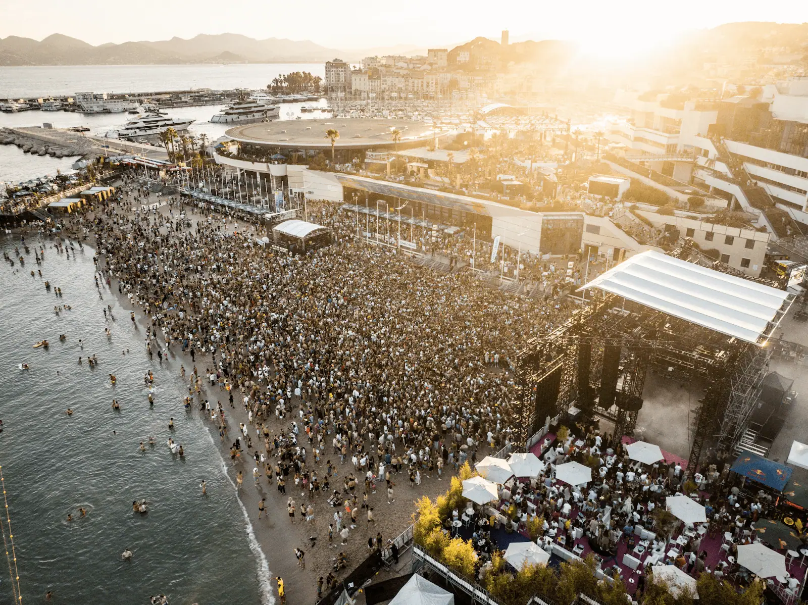 Les Plages Electroniques 2025