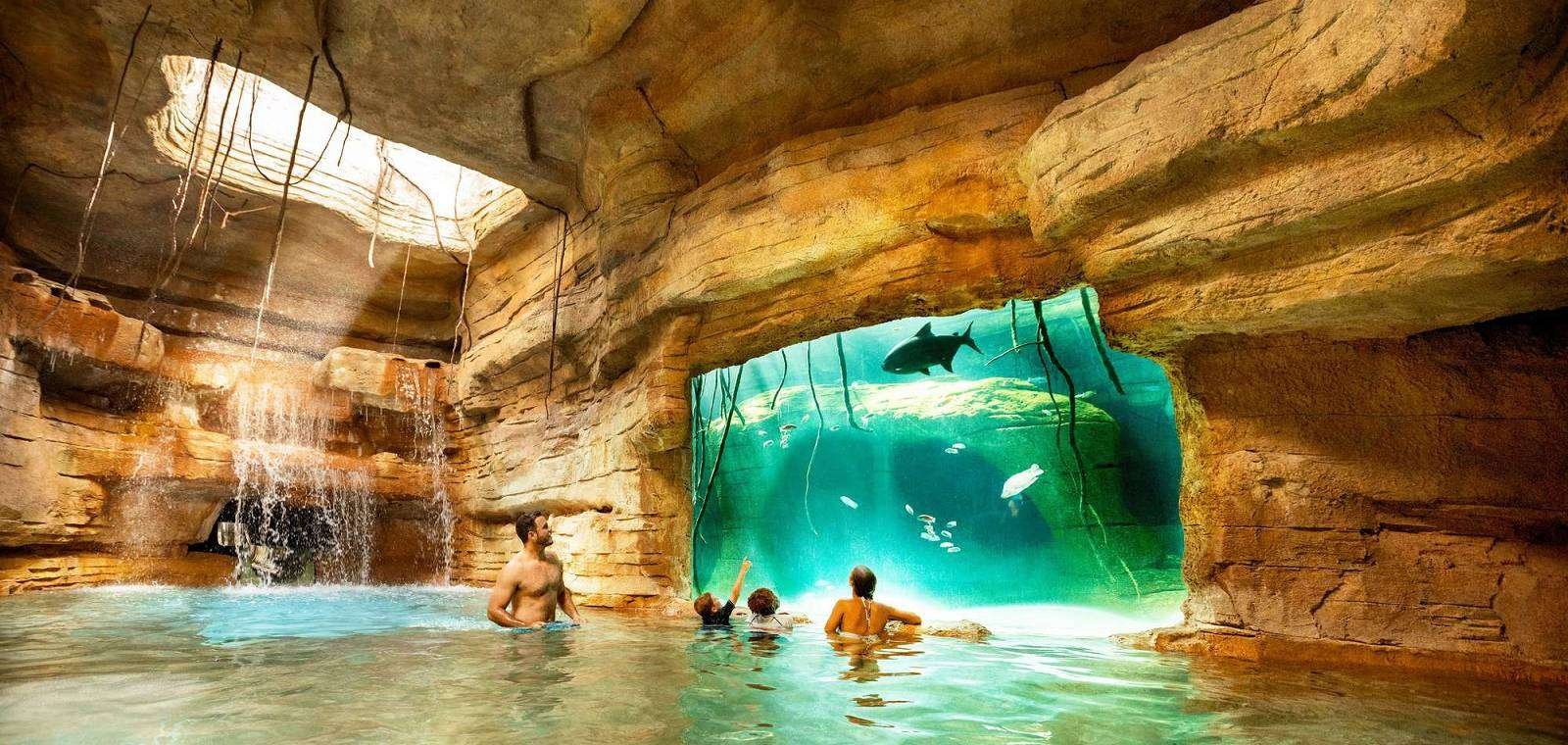 Atlantis Marine Habitat 1 Atlantis Marine Habitat