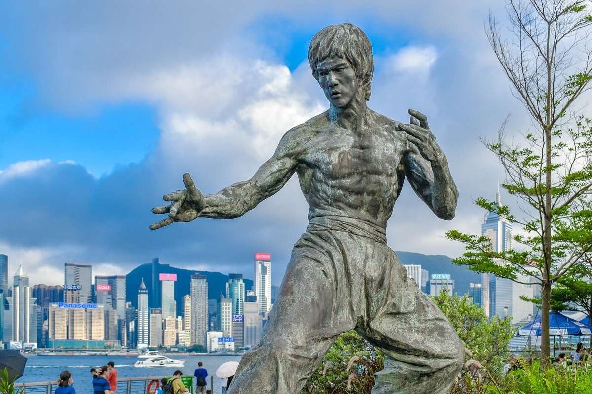 Bruce Lee Statue 1 Bruce Lee Statue