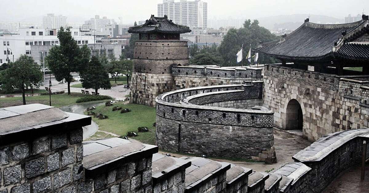 Hwaseong Fortress – in South Korea Hwaseong Fortress – in South Korea