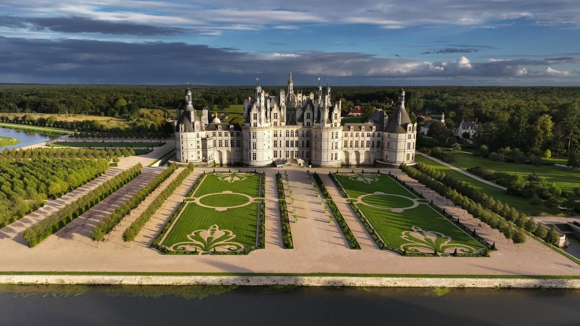 Loire Castles , Loire Valley 1 Loire Castles, Loire Valley