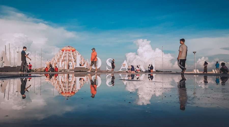 Losari Beach Losari Beach