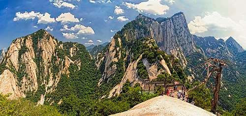 Mount Hua (Huashan) 1 Mount Hua (Huashan)