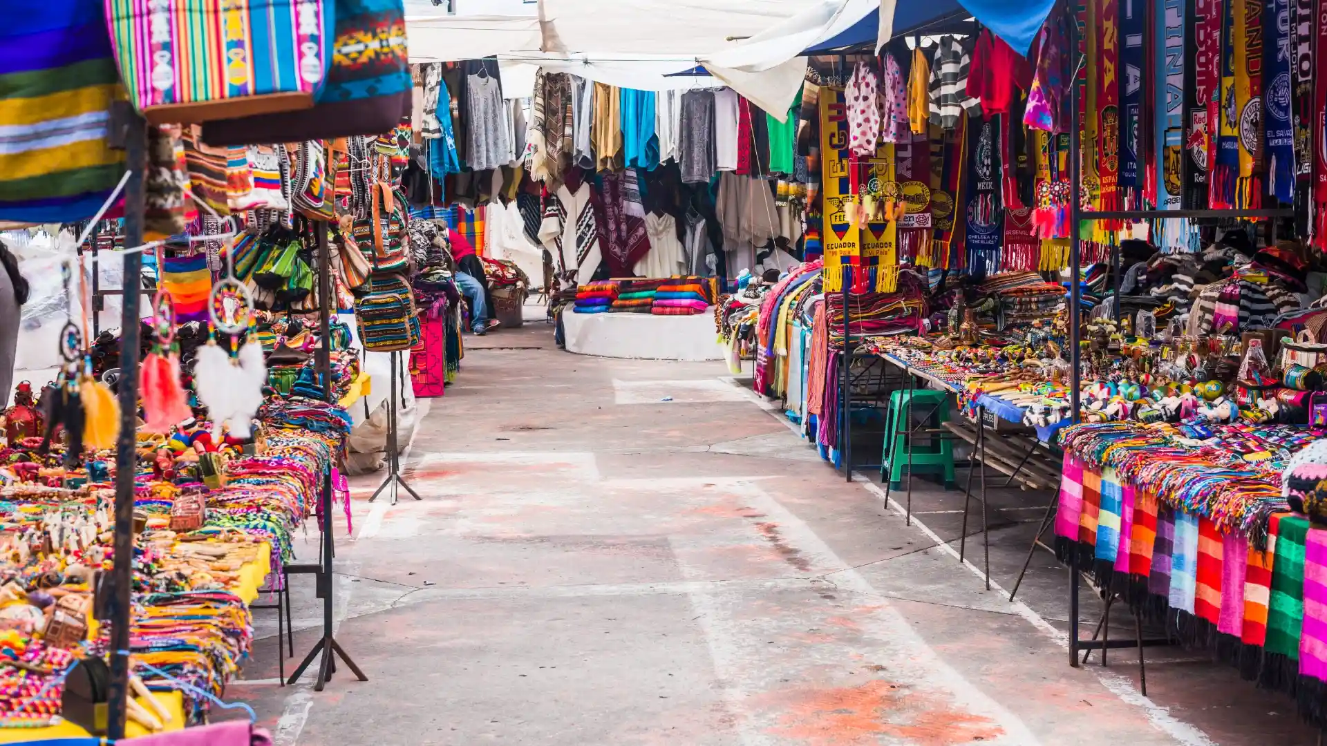 Otavalo Market 2 Shop at Otavalo Market