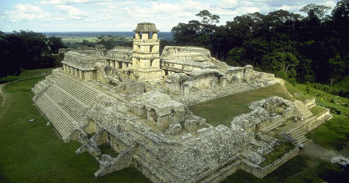 Palenque – Ancient Jungle Ruins in Mexico