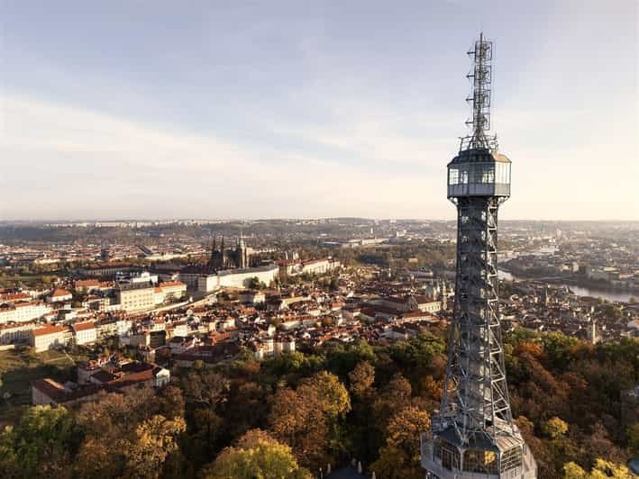 Petřín Hill & Lookout Tower 1 Petřín Hill & Lookout Tower