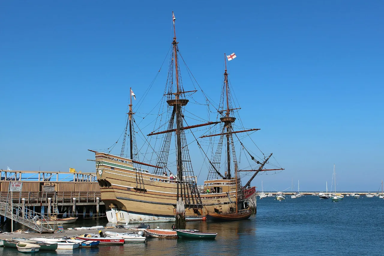 Plymouth Rock & Mayflower II in USA Northeast