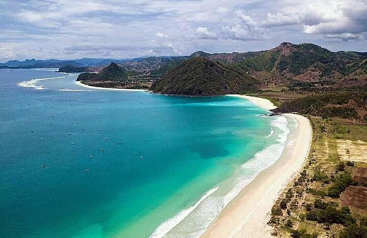 Selong Belanak Beach Selong Belanak Beach
