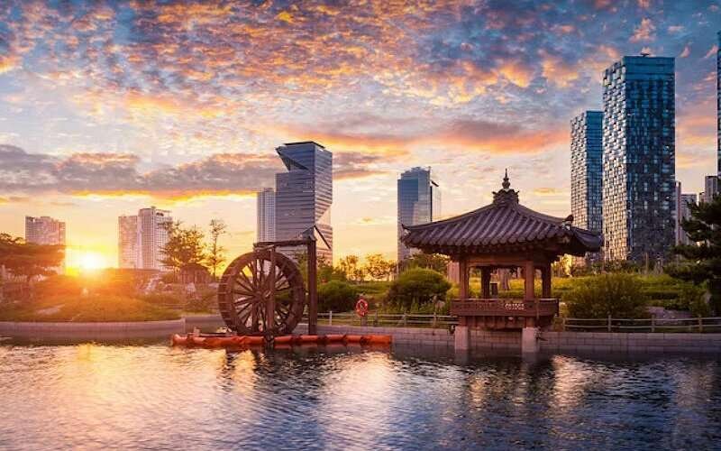 Songdo Central Park – in South Korea Songdo Central Park - in South Korea
