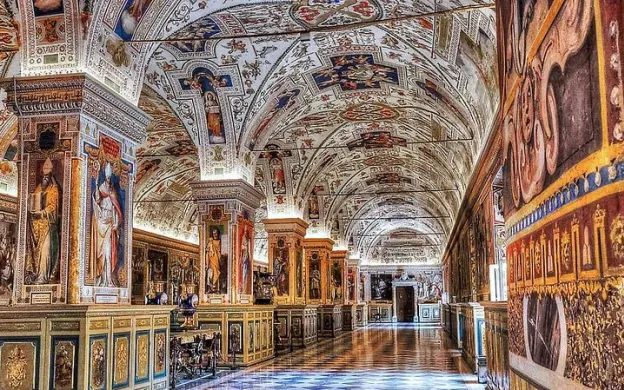 Vatican Museums & Sistine Chapel in ITALY Vatican Museums & Sistine Chapel in ITALY