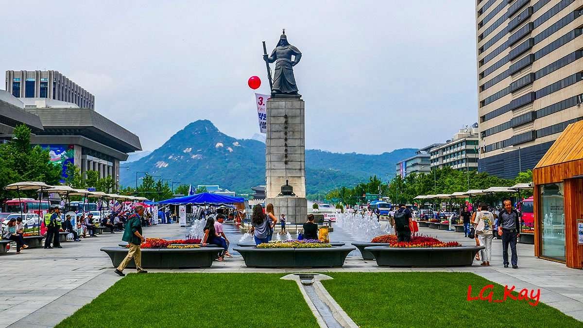 Yi Sun-sin Plaza in South Korea