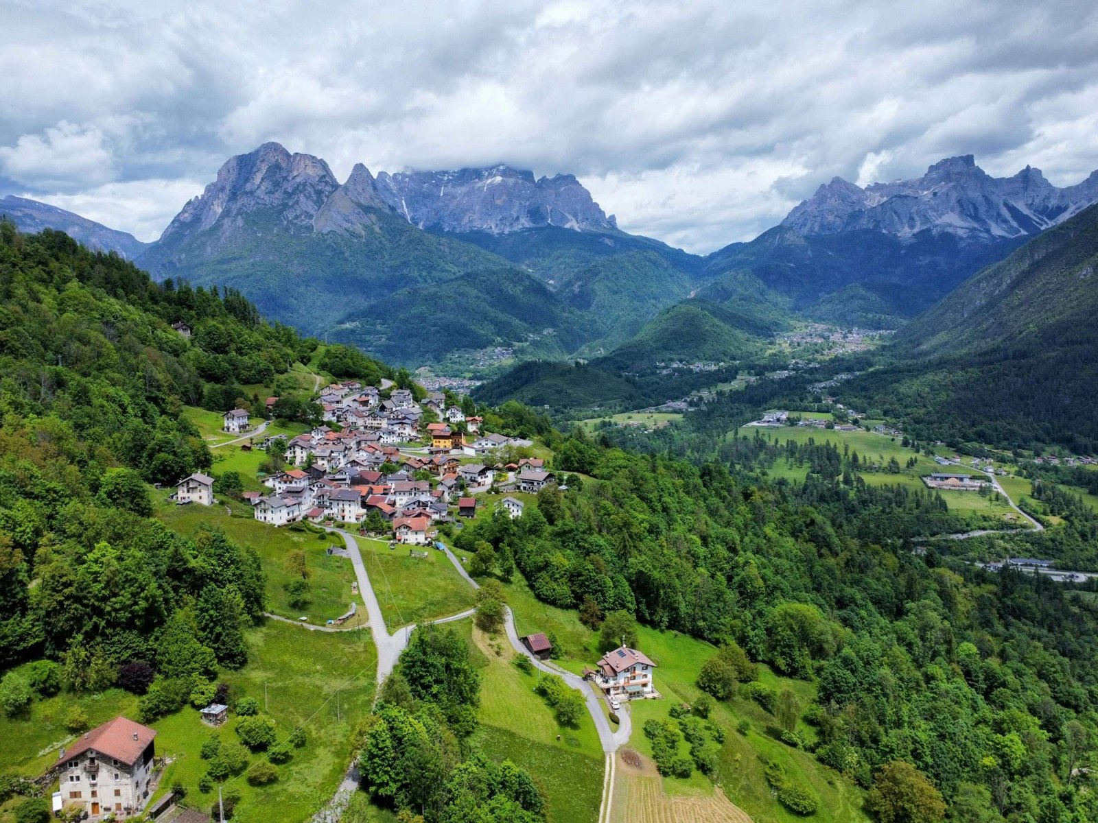 pexels-photo-32365742-32365742 Dolomites Veneto